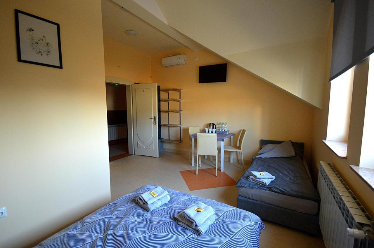 Krakowiacy I Slazacy-Noclegi Libiaz Exterior photo
